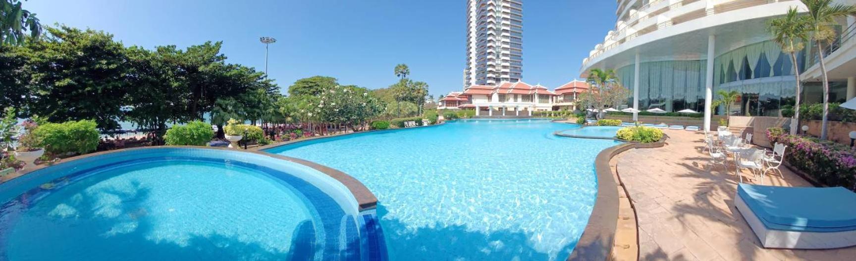 Adriatic Palace Hotel Pattaya Exterior foto