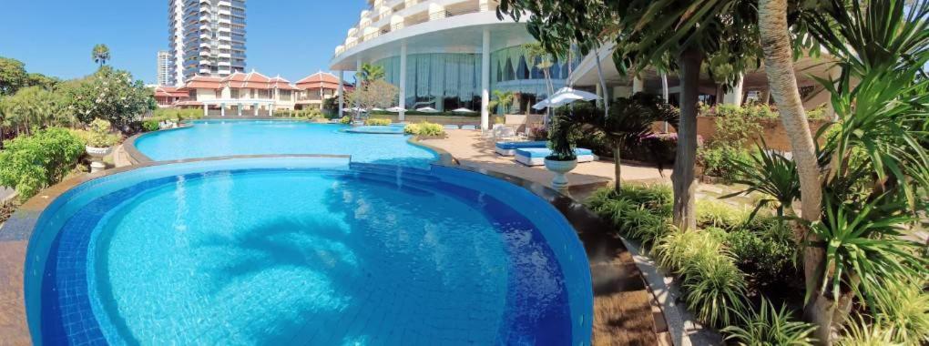 Adriatic Palace Hotel Pattaya Exterior foto