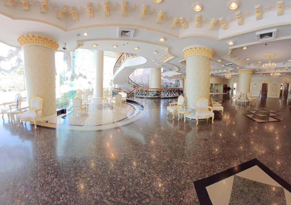 Adriatic Palace Hotel Pattaya Exterior foto