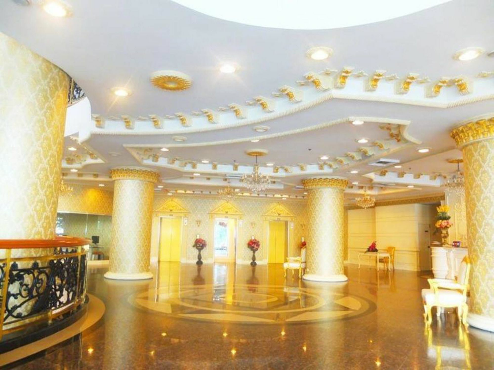 Adriatic Palace Hotel Pattaya Exterior foto