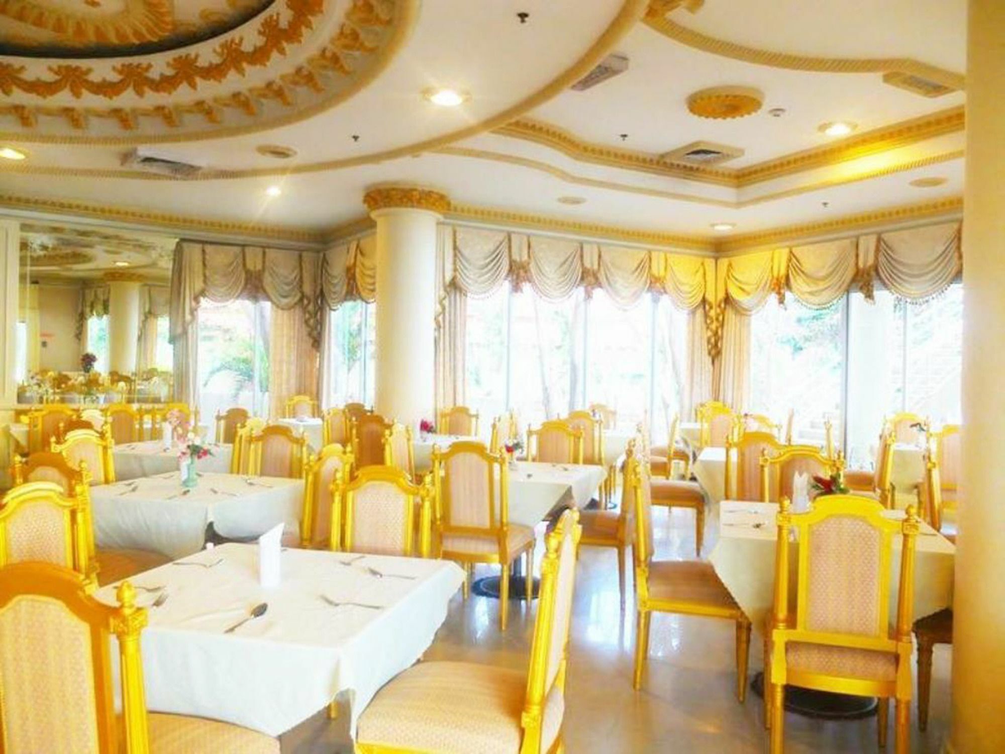 Adriatic Palace Hotel Pattaya Exterior foto